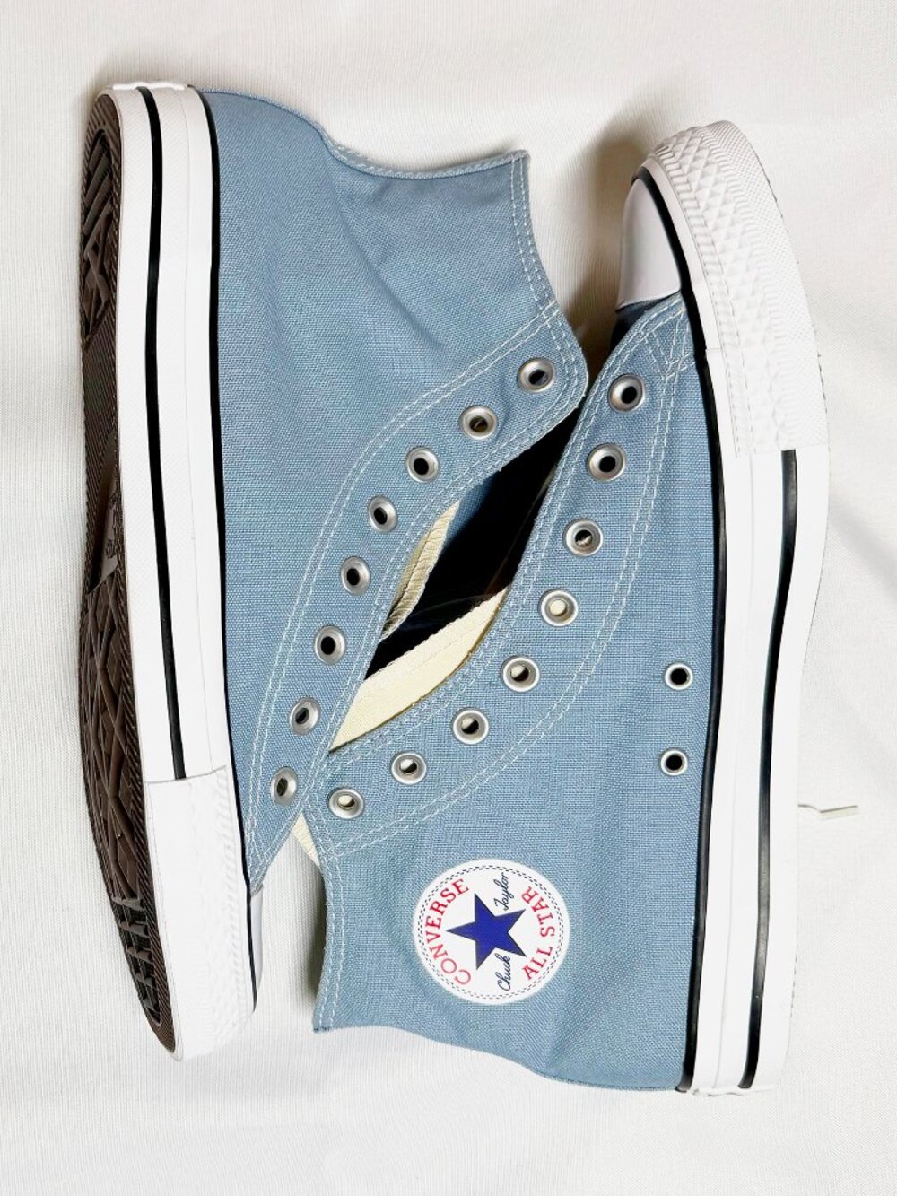 Converse Chuck Taylor All Star Hi - Washed Denim Sneakers - NEW US Size 9
